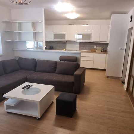 Apartamento Family Apartman V Centre Mesta Bratislava Exterior foto